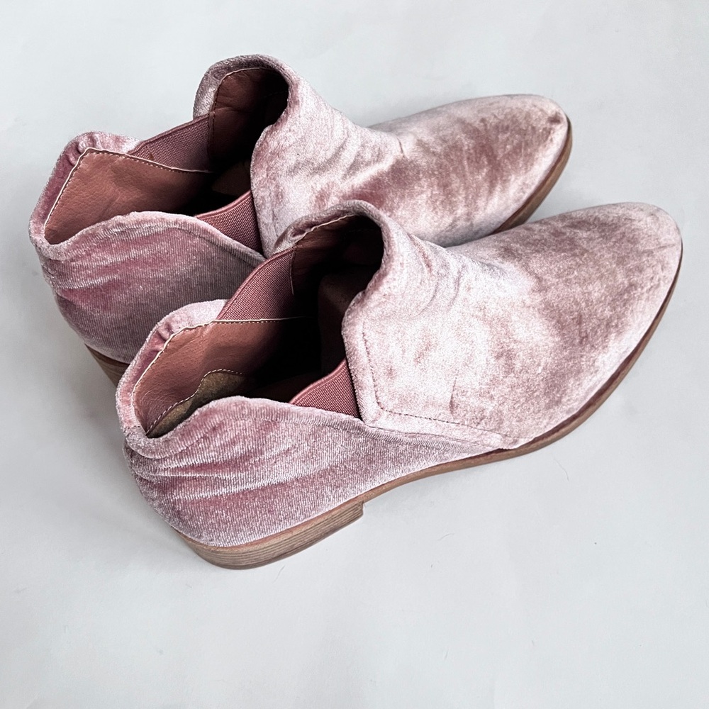 Dolce Vita Pink Velvet Ankle Boots Booties Size 8.5 - Picture 5 of 13